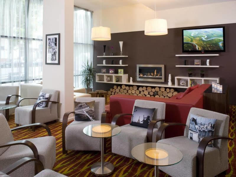 Courtyard By Marriott Paris Saint Denis Hotel Esterno foto